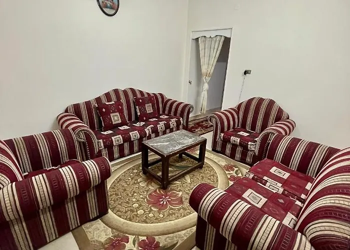 Full Flat - Low Budget